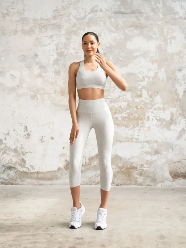 Svetlosive kapri helanke – Cloud Fit